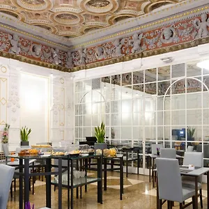 Otel Traiano, Roma